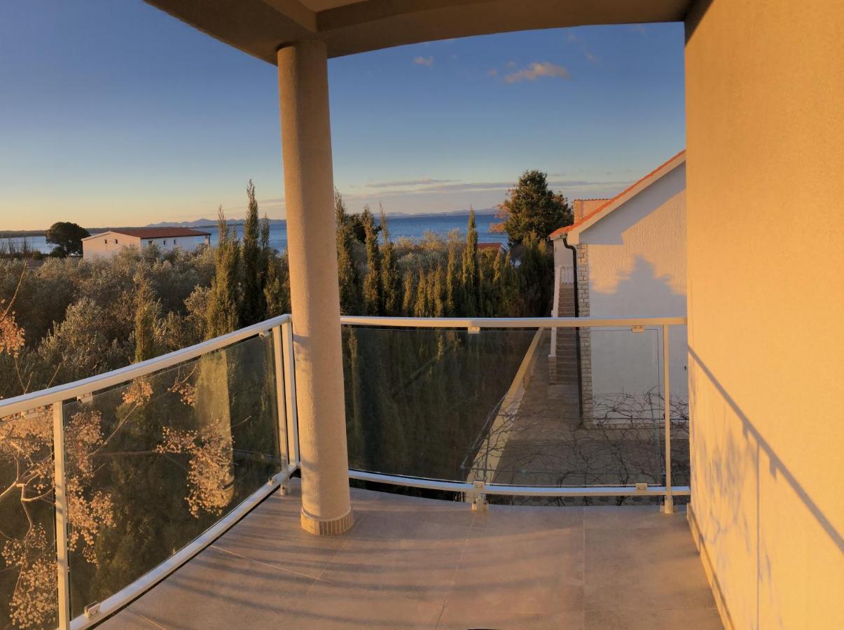 Apartments Villa Prima Privlaka  Eksteriør bilde